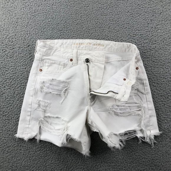 AMERICAN EAGLE Size 6 Highest Rise Distressed White Baggy Cut Off Shorts - Picture 7 of 16